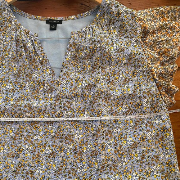 Ann Taylor Flutter Sleeve Floral Dress Sz 4 - NWOT - Picture 10 of 11